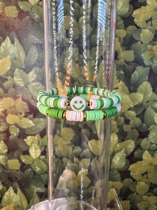 Green & White Smiley Clay Bead Bracelet